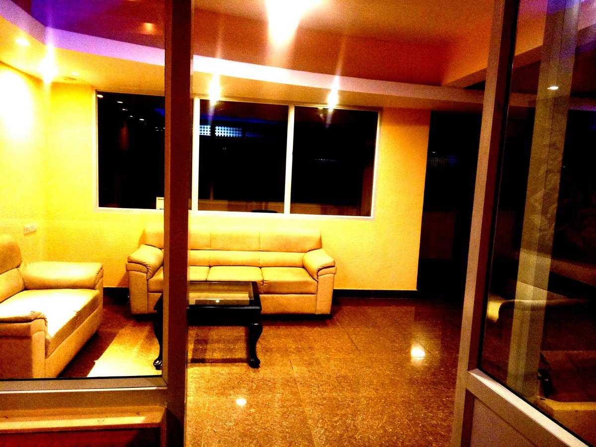 Arra Suites Kempegowda Airport Hotel Bangalore Eksteriør bilde