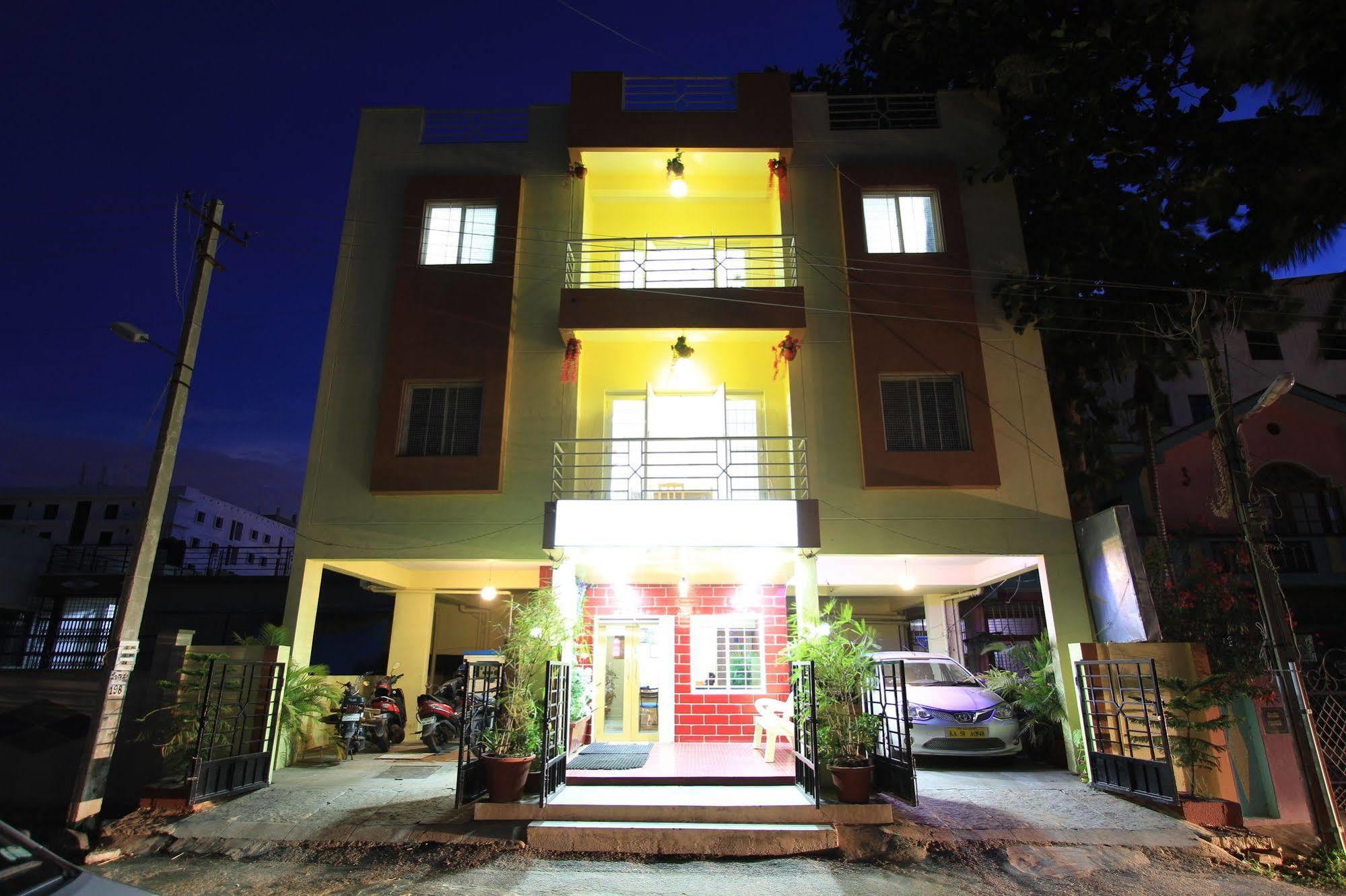 Arra Suites Kempegowda Airport Hotel Bangalore Eksteriør bilde